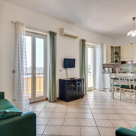 Roomy And Bright Apartment With Balconies X6 Catânia Exterior foto