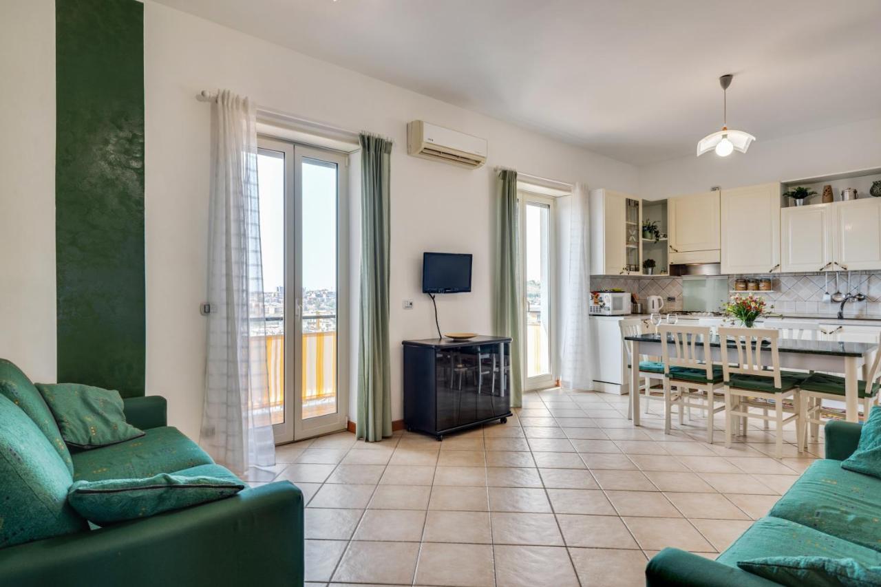 Roomy And Bright Apartment With Balconies X6 Catânia Exterior foto