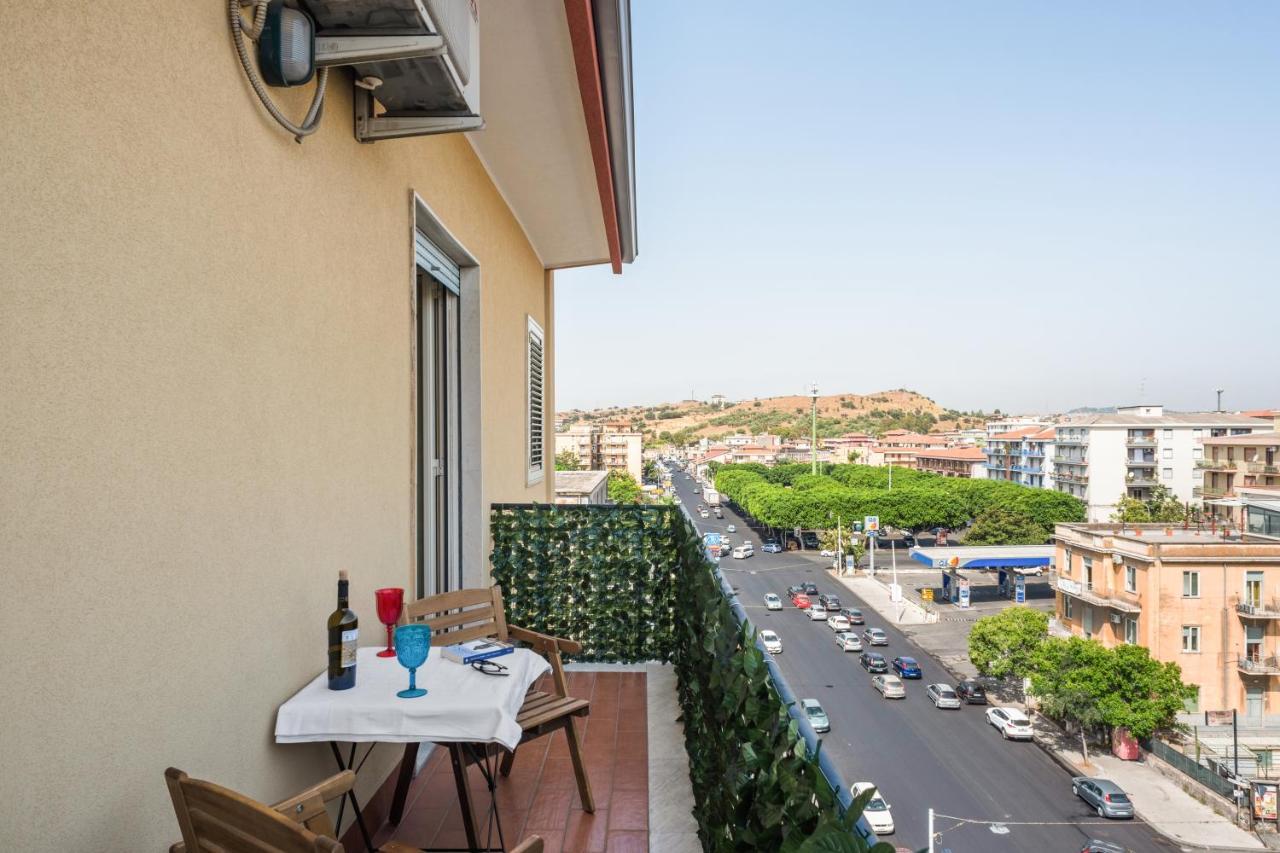 Roomy And Bright Apartment With Balconies X6 Catânia Exterior foto